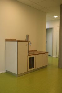 Tischlerei Artur Graumann GmbH in Hamburg | Kindergarteneinrichtungen | Wasserstation Hamburg